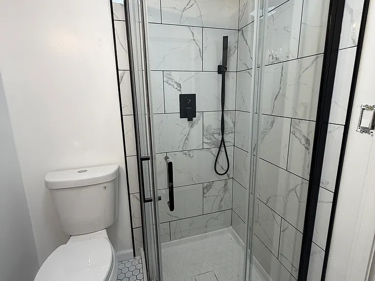 130 Norwood Ave #2 — Photo 4