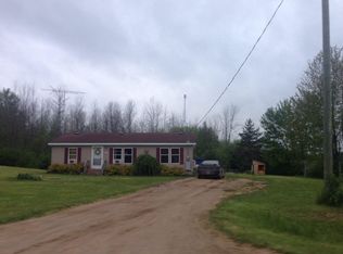 2369 Oberlin Rd, Gladwin, MI 48624