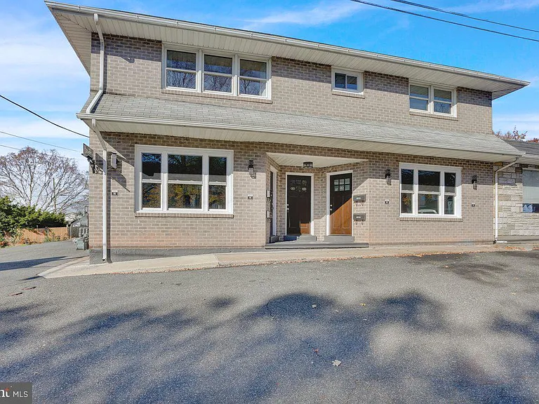933 N Hanover St #1 — Photo 22