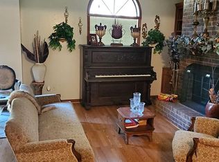 4183 Hickory Grove Dr, Memphis, TN 38141