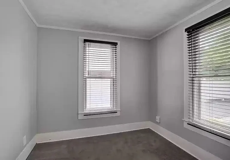 408 E Main St — Photo 35