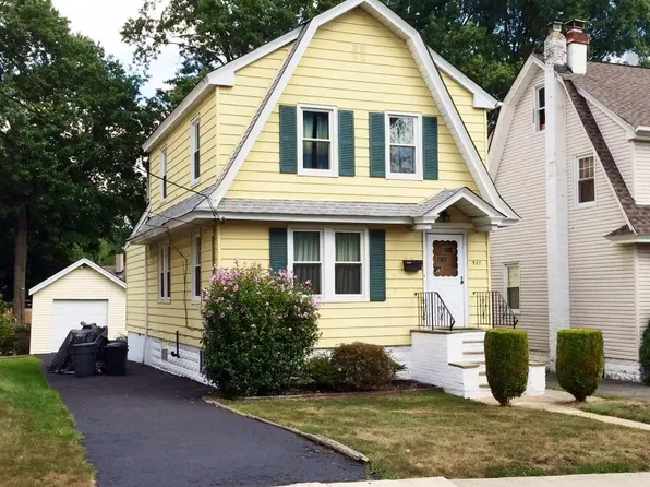 537 Wheatsheaf Rd, Roselle, NJ 07203