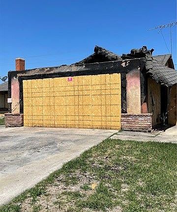 3rd image of 24780 Alcove Pl