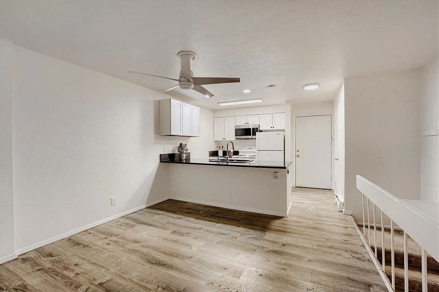 1200 College Avenue — Photo 2