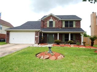 232 Plum Cir, Lake Jackson, TX 77566