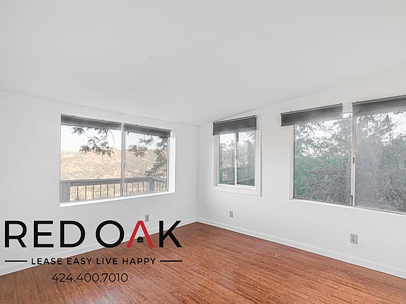 3rd image of 476 Crane Blvd #476