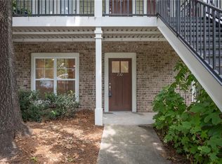490 Barnett Shoals Rd APT 230, Athens, GA 30605