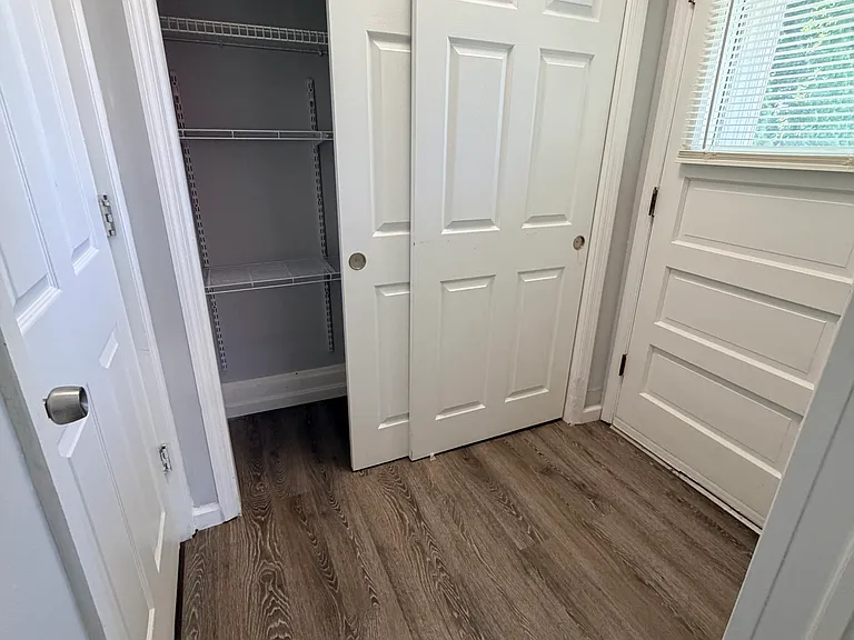 4912 Laurel Ave — Photo 8