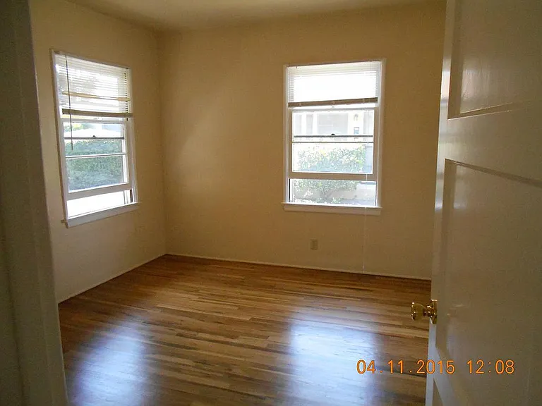 540 Diamond St — Photo 7