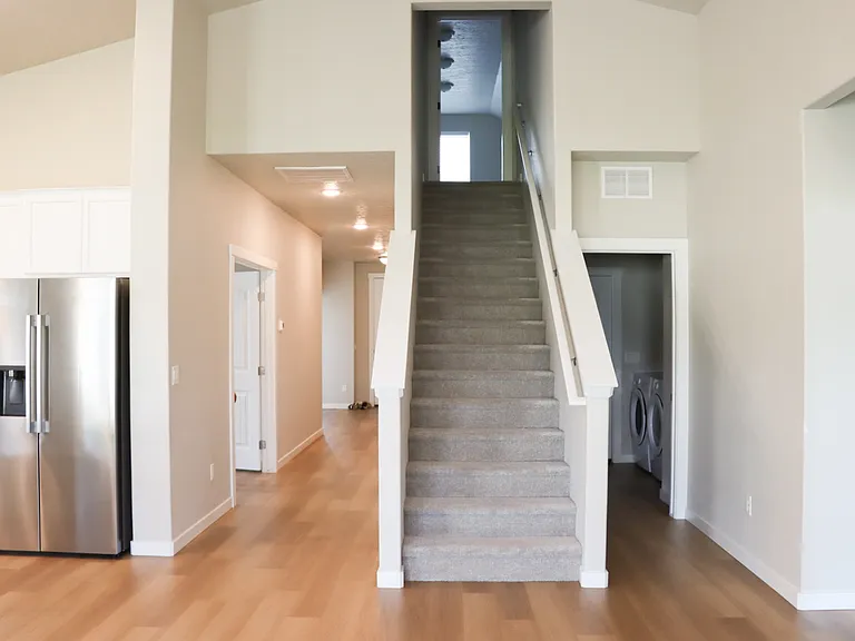 3605 S Rosa Parks Way — Photo 16
