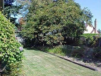 4th image of 2355 SE Singing Woods Dr