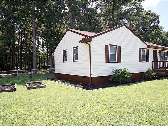 2nd image of 24009 Fieldshire Ln