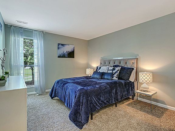 4th image of 13630 Riverway Dr #607-H