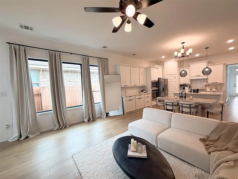 180 Reef Band Dr — Photo 3