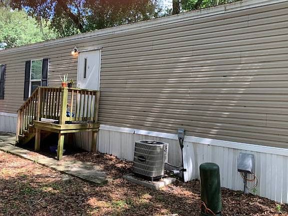 2nd image of 305 Sentry Palm Ln