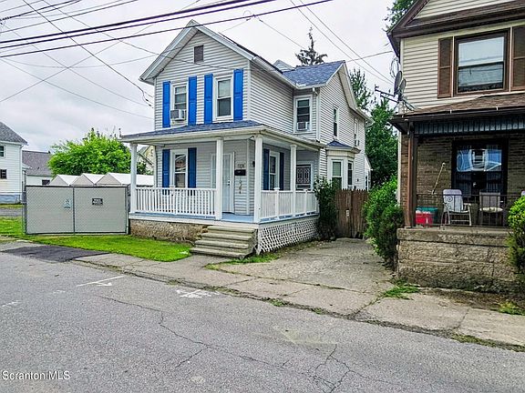 3rd image of 1020 Snyder Ave