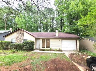 690 Martin Rd, Stone Mountain, GA 30088