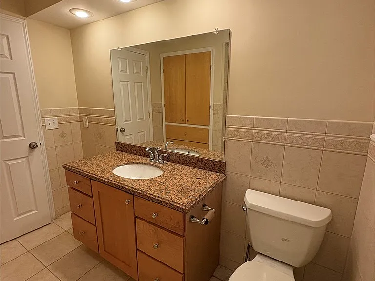215 Locksley Rd — Photo 15