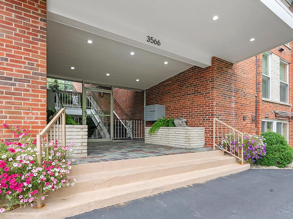 1st image of 3566 Amberacres Dr #1