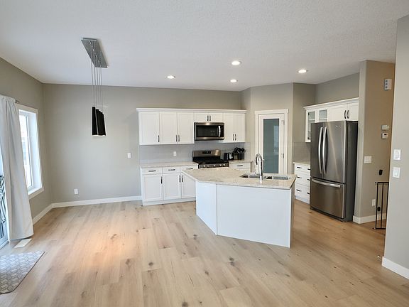 2nd image of 8602 Southfort Blvd #72