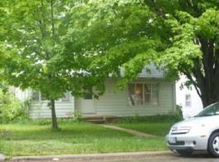 1135 Fairview Ave, Rockford, IL 61101