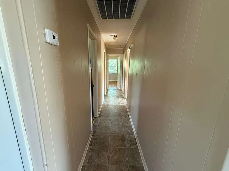 1439 Peacock Rd — Photo 14