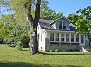 917 Lawndale St, Ludington, MI 49431