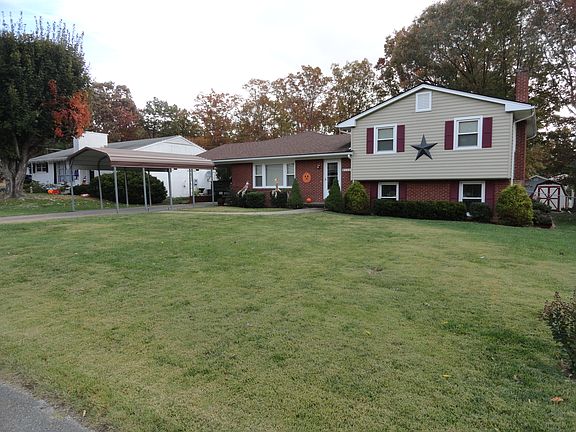 2nd image of 1326 Grace Ave