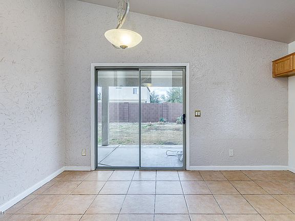 3rd image of 6838 E Haven Ave
