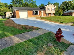 3830 Witham Woods Dr, Cincinnati, OH 45245