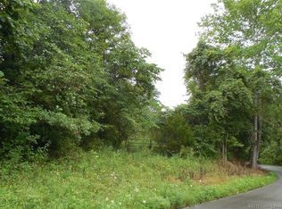 New Market Rd, Charlestown, IN 47111