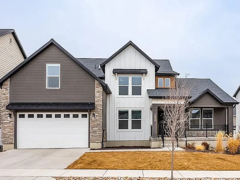 4608 W Sentry Dr