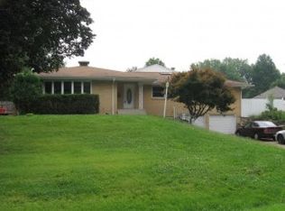 3254 N University Ave, Decatur, IL 62526