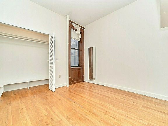 5th image of 147 W 111th St #A7