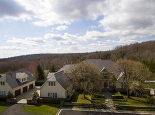 6 Redman Farm Rd, Mendham, NJ 07945