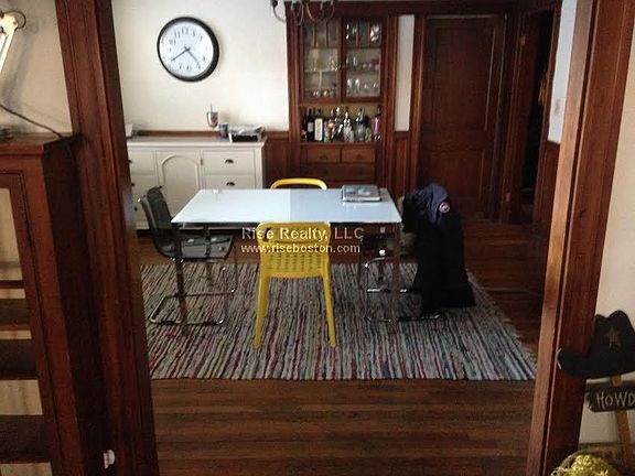 4th image of 12 Lake St #1A