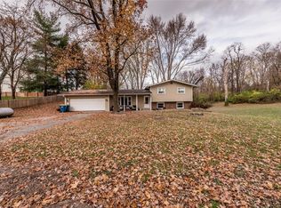 1627 Gerber Rd, Edwardsville, IL 62025