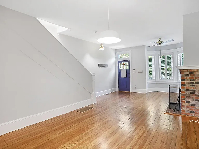 1373 N Carolina Ave NE — Photo 5