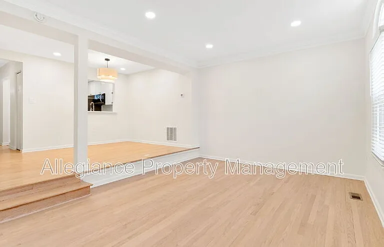6630 Medinah Ln — Photo 8