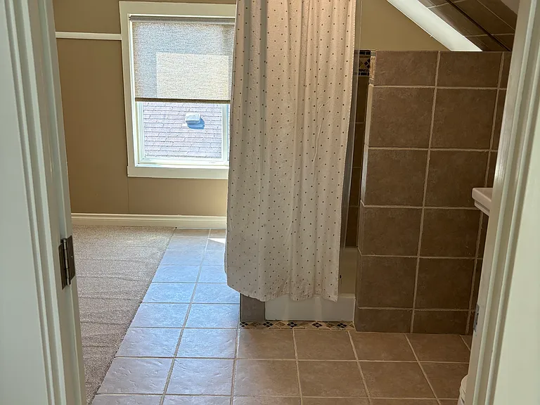 Master suite bathroom