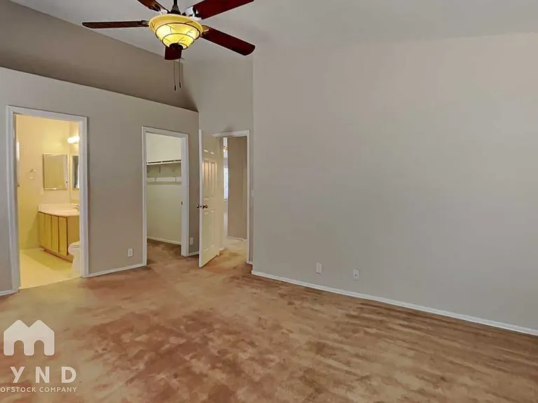 3310 W Tina Ln — Photo 9