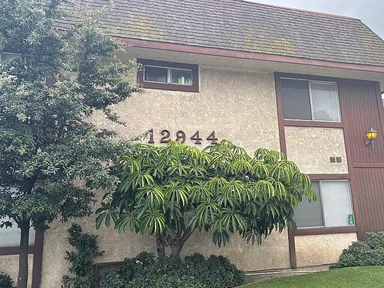 12944 Vanowen St #B — Photo 1