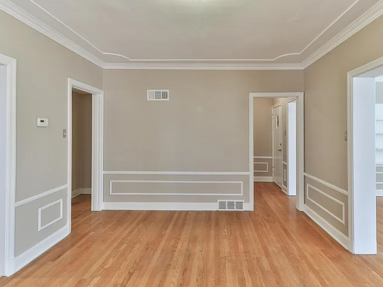7545 Oxford Dr #3W — Photo 6