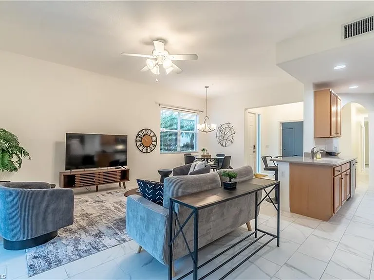 6817 Sterling Greens Dr #102 — Photo 6