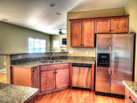 5th image of 1407 Gambier Terrace Ct
