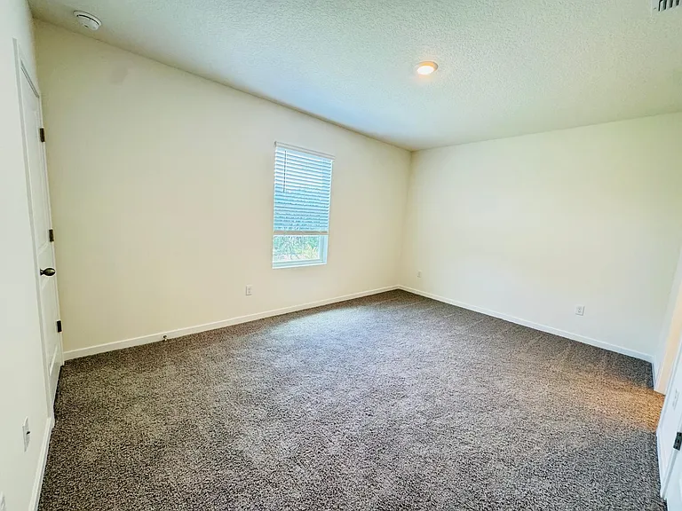 3474 Chroma St — Photo 11