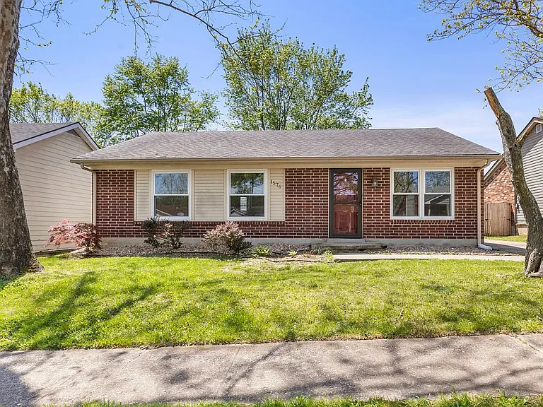 1576 Springfield Dr — Photo 25