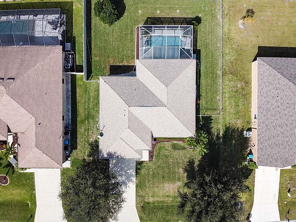 5th image of 169 SE 16th Ter