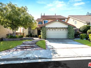 28867 Shadow Valley Ln, Saugus, CA 91390