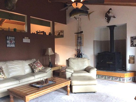 3rd image of 19439 Pine Mountain Dr